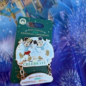 Disney Park 2025 Epcot Festival Of The Holidays Mickey Minnie Mouse Pin